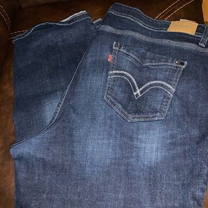 Levi’s 580 Straight Leg Defined Waist Jeans